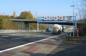 Polizeidirektion Göttingen: POL-GOE: (887/2007) Mit überhöhtem Tempo in die Ferien ?- Achtung: Geschwindigkeitskontrollen auf der A 7 gehen weiter !