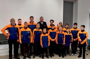 Feuerwehr Drolshagen: FW Drolshagen: Jahresdienstbesprechung der Feuerwehr der Stadt Drolshagen: Ehrungen für langjährige Mitgliedschaften - Wechsel an der Spitze der Jugendfeuerwehr