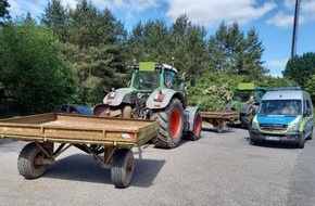 Polizeiinspektion Neubrandenburg: POL-NB: Kontrolle zweier landwirtschaftlichen Gespanne - Weiterfahrt untersagt