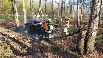 Feuerwehr Oberhausen: FW-OB: Schwerer Verkehrsunfall im Autobahnkreuz Oberhausen