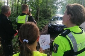 Polizei Paderborn: POL-PB: Denk- und Dankzettel bei Verkehrskontrollen eingesetzt