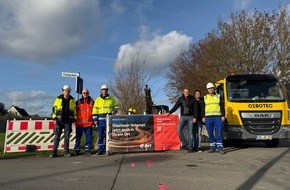 Westconnect GmbH: Pressemeldung: Spatenstich: Westconnect startet Glasfaserausbau in Böckum