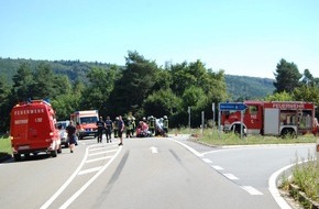 Polizeipräsidium Westpfalz: POL-PPWP: Schwerer Unfall mit Motorradfahrer
