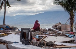 Aktion Deutschland Hilft e.V.: Erdbeben und Tsunami in Indonesien: Ein Jahr nach der Katastrophe / Bündnisorganisationen von "Aktion Deutschland Hilft" unterstützen die Bevölkerung bei der Vorsorge