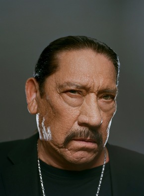 Danny Trejo auf Entdeckungsreise: Neue Doku-Reihe mit dem „Machete“-Star ab 16. April auf dem HISTORY Channel