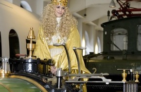 Deutsche Bahn AG: 179 Jahre Adler: Vorweihnachtliche Geburtstagsfeier im DB Museum in Nürnberg (FOTO)