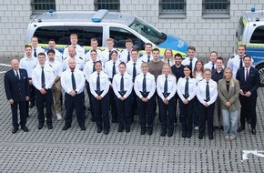 Kreispolizeibeh&ouml;rde Siegen-Wittgenstein: POL-SI: Kreispolizeibeh&ouml;rde begr&uuml;&szlig;t 30 neue Beamtinnen und Beamte zum j&auml;hrlichen Nachersatztermin #polsiwi