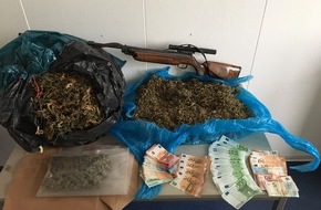 Polizei Hamburg: POL-HH: 180201-3. Sechs Durchsuchungsbeschlüsse nach illegalem Handel mit Betäubungsmitteln vollstreckt
