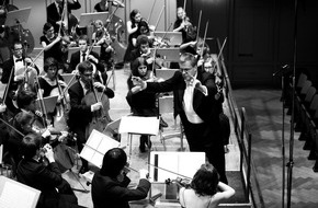 Schweizer Jugend-Sinfonie-Orchester: Schweizer Jugend-Sinfonie Orchester: Das junge Orchester mit alter Tradition auf Frühjahrstournee / Auf dem Programm stehen Werke von Verdi, Huber und Tschaikowsky - Solist ist Louis Schwizgebel-Wang