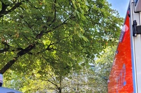 Feuerwehr Bochum: FW-BO: Gemeldetes Feuer mit Menschenleben in Gefahr löst Großeinsatz der Feuerwehr aus