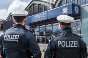 Bundespolizeiinspektion Hamburg: BPOL-HH: Gesuchte betritt grundlos Sicherheitswache am Hauptbahnhof und begeht Sachbeschädigung