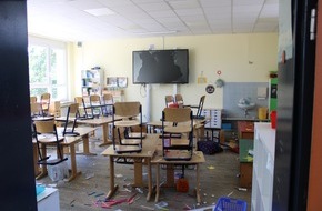 Kreispolizeibeh&ouml;rde Rhein-Sieg-Kreis: POL-SU: Einbruch und massive Sachbesch&auml;digung in Grundschule - Sehr hoher Sachschaden