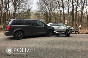 Polizeipräsidium Westpfalz: POL-PPWP: Unfall mit leichterveletzter Person