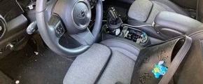 Polizei Mettmann: POL-ME: Fünf Autos in Hilden aufgebrochen - 2507016