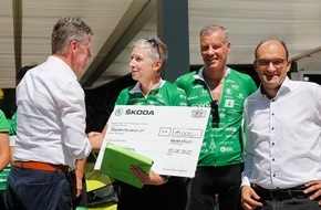 Skoda Auto Deutschland GmbH: ŠKODA AUTO Deutschland spendet 15.000 Euro an das Charity-Rad-Event Tour der Hoffnung