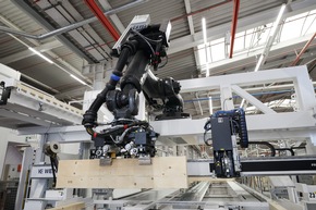 PM: Robotik beim Fertighaushersteller WeberHaus