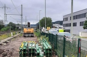 Bundespolizeiinspektion Kaiserslautern: BPOL-KL: Gleisarbeiter erleidet Stromschlag