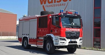 Freiwillige Feuerwehr Hennef: FW Hennef: Zwei neue Fahrzeuge für die Feuerwehr Hennef