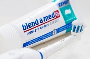 Oral-B: Stiftung Warentest stellt fest: Der "starke Sieger" ist 
blend-a-med COMPLETE PROTECT EXPERT