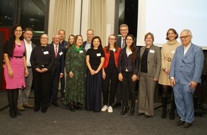 Deutsche Rheuma-Liga Bundesverband e.V.: Deutsche Rheuma-Liga und Deutsche Rheumastiftung/ Forschungspreise für Ideen und Projekte im Kampf gegen Rheuma verliehen