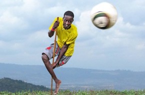 Caritas international: Tag der Menschen mit Behinderung: 80 Prozent der Behinderten leben in Entwicklungsländern - Caritas international: Teufelskreis aus Armut und Behinderung überwinden (BILD)