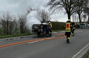 Feuerwehr Schermbeck: FW-Schermbeck: Brand Kompressoranh&auml;nger