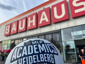 BAUHAUS feiert dreifaches Jubiläum mit den MLP Academics Heidelberg