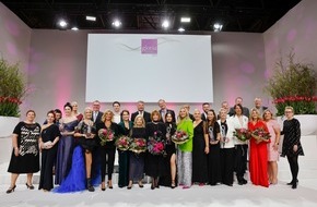 Gloria Deutscher Kosmetikpreis: Hollywood zu Gast in Düsseldorf bei Gloria-Deutscher Kosmetikpreis