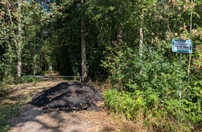 Polizeipr&auml;sidium Offenburg: POL-OG: Neuried - Illegale Asphaltablagerung auf Waldweg- Zeugen gesucht