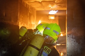 FW Flotwedel: Einsatzkräfte der Freiwilligen Feuerwehr Flotwedel bilden sich im Bereich Atemschutz fort