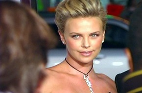 TELE 5: "Vielleicht bin ich gefährlich naiv" Charlize Theron lässt der Hollywood-Rummel kalt