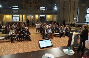 Evangelische Akademie Loccum: Syrische Demokratiebewegung formiert sich erfolgreich in Berlin