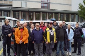 Hauptzollamt Augsburg: HZA-A: Aktionstag Schichtwechsel - bundesweite Beteiligung des Zolls/ Menschen mit und ohne Behinderung tauschen ihren Arbeitsplatz