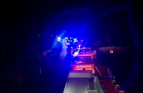 Feuerwehr Bergisch Gladbach: FW-GL: Verkehrsunfall fordert zwei verletzte Personen im Stadtteil Kaule von Bergisch Gladbach