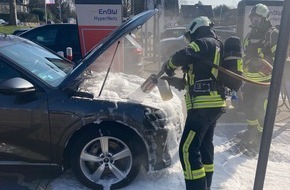 Feuerwehr Mettmann: FW Mettmann: Geschäftiger Samstagvormittag für die Feuerwehr Mettmann