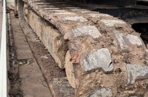 Polizeidirektion Landau: POL-PDLD: Edenkoben - Ungesicherte Ladung