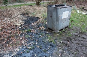Polizei Gelsenkirchen: POL-GE: Altöl in der Feldmark verschüttet - Zeugen gesucht