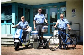 Polizeipräsidium Mittelhessen - Pressestelle Wetterau: POL-WE: Blaue Uniform - grüner Antrieb / Bad Vilbeler Polizei setzt verstärkt auf E-Mobilität