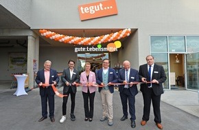 tegut... gute Lebensmittel GmbH & Co. KG: Presseinformation: „Gute Lebensmittel“ jetzt auch in Aalen:   tegut… öffnet neuen Supermarkt „Am Tannenwäldle“