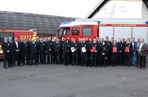 Feuerwehr VG Asbach: FW VG Asbach: Wehren der VG Asbach treffen sich zum Feuerwehrtag / Zahlreichen Neuaufnahmen und Ehrungen in Kölsch-Büllesbach