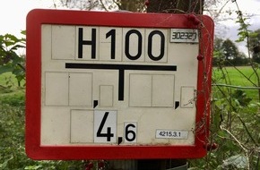 Feuerwehr Xanten: FW Xanten: Kontrolle der Hydranten in Xanten-Lüttingen und Xanten-Beek