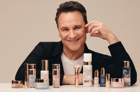 Dirk Rossmann GmbH: Strahlend sch&ouml;n: Guido Maria Kretschmer und ROSSMANN launchen exklusive Kosmetik-Brand
