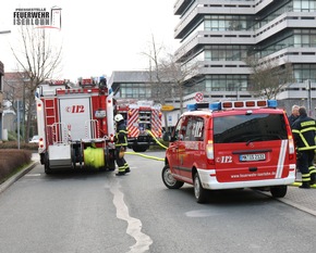 FW-MK: Ausgelöste Brandmeldeanlage durch ausströmendes Kühlmittel