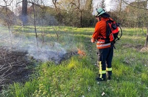 Freiwillige Feuerwehr Celle: FW Celle: Flächenbrand am Fuhserandweg