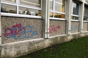 Polizei Steinfurt: POL-ST: Hörstel, Sachbeschädigungen durch Graffiti