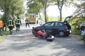 Polizeiinspektion Cuxhaven: POL-CUX: Motorradfahrer bei Verkehrsunfall zwischen Sandstedt und Offenwarden schwer verletzt (Lichtbild in der Anlage)