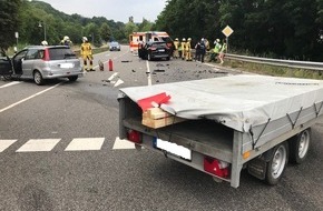 Polizeidirektion Kaiserslautern: POL-PDKL: Mehrere Verletzte nach Verkehrsunfall