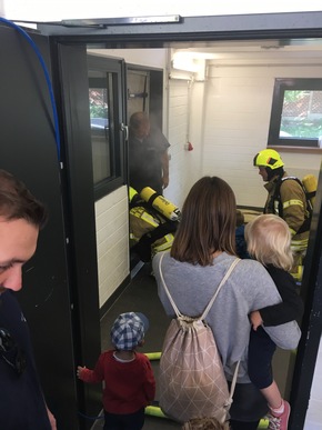 FW Ratingen: Sehr viele Besucher bei der Feuerwehr