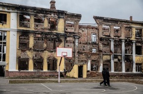 Save the Children: Medienmitteilung | Ukraine: Zwei von drei Kindern in Frontgebieten gehen nicht zur Schule