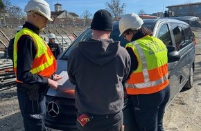 Hauptzollamt Augsburg: HZA-A: Deutsche und Österreichische Behörden gemeinsam gegen Schwarzarbeit / Kontrolle einer Großbaustelle in Lindau